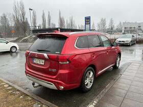 Mitsubishi Outlander PHEV vaihtoauto