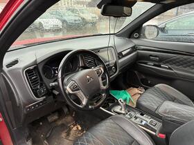 Mitsubishi Outlander PHEV vaihtoauto