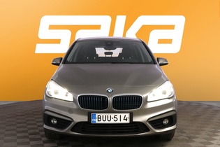 BMW 225 vaihtoauto