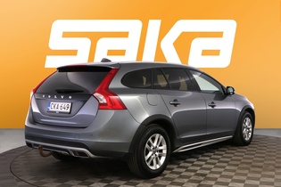 Volvo V60 Cross Country vaihtoauto