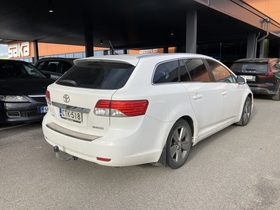 Toyota Avensis vaihtoauto