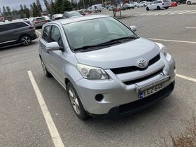 Toyota Urban Cruiser vaihtoauto
