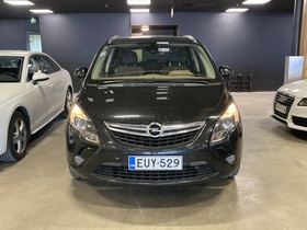 Opel Zafira Tourer vaihtoauto