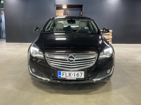 Opel Insignia vaihtoauto