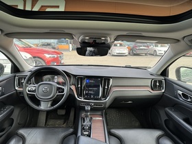 Volvo V60 Cross Country vaihtoauto