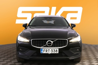 Volvo V60 Cross Country vaihtoauto