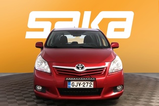 Toyota Verso vaihtoauto