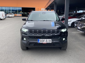 Jeep Compass vaihtoauto