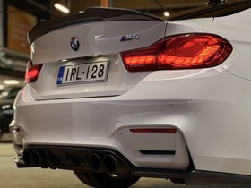 BMW M4 vaihtoauto