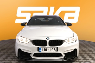 BMW M4 vaihtoauto