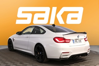 BMW M4 vaihtoauto