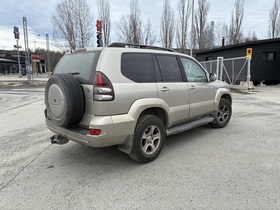 Toyota Land Cruiser vaihtoauto