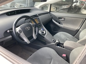 Toyota Prius vaihtoauto