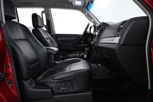 Mitsubishi Pajero vaihtoauto