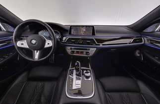 BMW 745 vaihtoauto