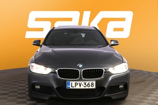 BMW 330 vaihtoauto