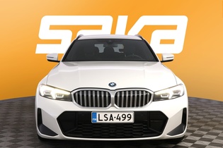 BMW 330 vaihtoauto