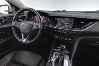 Opel Insignia vaihtoauto