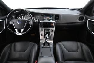 Volvo V60 Cross Country vaihtoauto