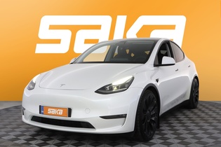 Tesla Model Y vaihtoauto