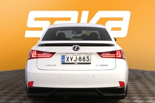 Lexus IS vaihtoauto