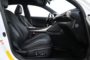 Lexus IS vaihtoauto