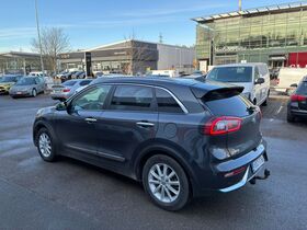 Kia Niro plug-in vaihtoauto