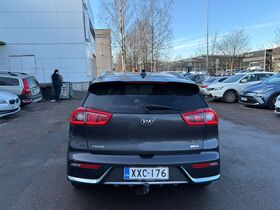 Kia Niro plug-in vaihtoauto