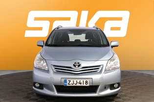 Toyota Verso vaihtoauto