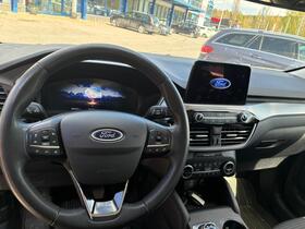 Ford Kuga vaihtoauto