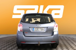 Toyota Verso vaihtoauto