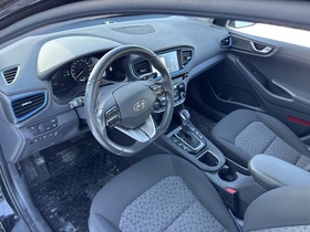 Hyundai IONIQ plug-in vaihtoauto