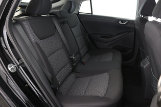 Hyundai IONIQ plug-in vaihtoauto