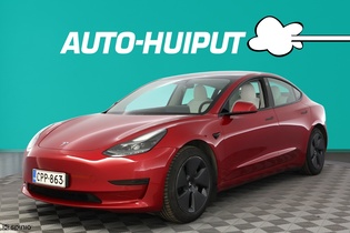 Tesla Model 3 vaihtoauto