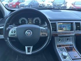 Jaguar XF vaihtoauto