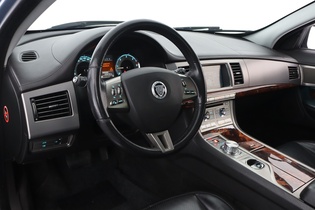 Jaguar XF vaihtoauto