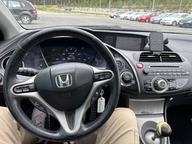 Honda Civic vaihtoauto