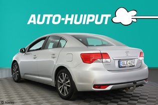 Toyota Avensis vaihtoauto