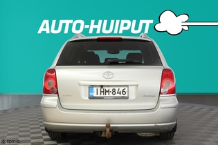 Toyota Avensis vaihtoauto