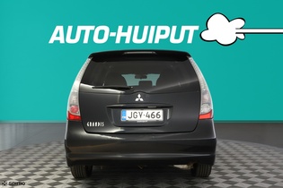 Mitsubishi Grandis vaihtoauto