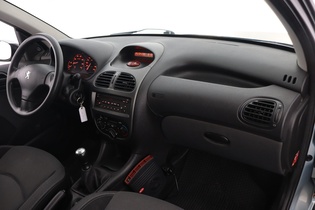 Peugeot 206 vaihtoauto