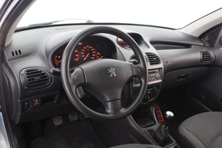 Peugeot 206 vaihtoauto