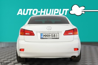 Lexus IS vaihtoauto