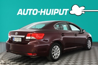 Toyota Avensis vaihtoauto