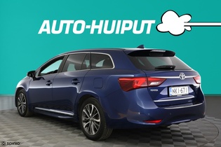 Toyota Avensis vaihtoauto