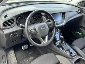 Opel Grandland X vaihtoauto