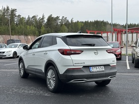 Opel Grandland X vaihtoauto
