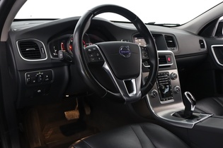 Volvo V60 Cross Country vaihtoauto