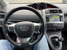 Toyota Verso vaihtoauto