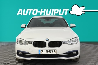BMW 320 vaihtoauto